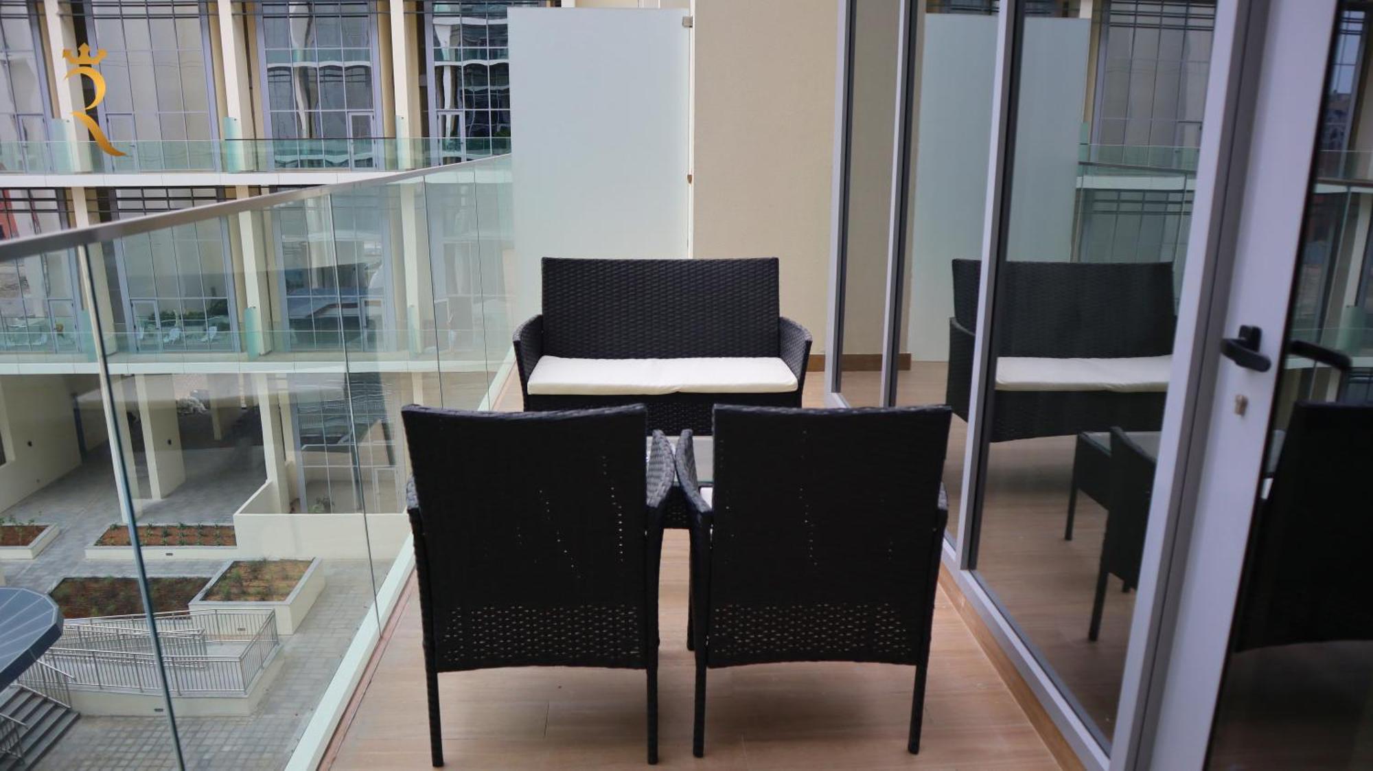 Duplex Serenity Your 2br Transit In Masdar * Abu Dhabi
